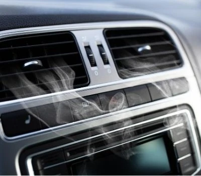 Consejos para proteger tu coche del sol y el calor.