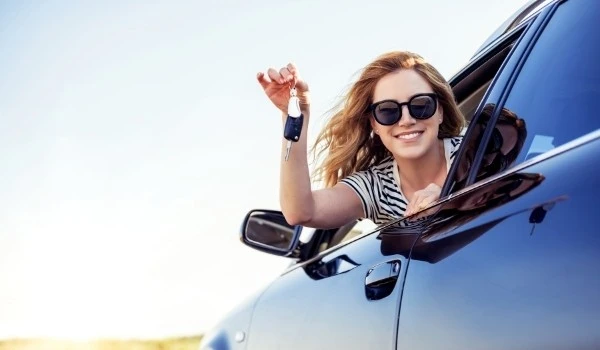 Cuánto cuesta cambiar de nombre un coche