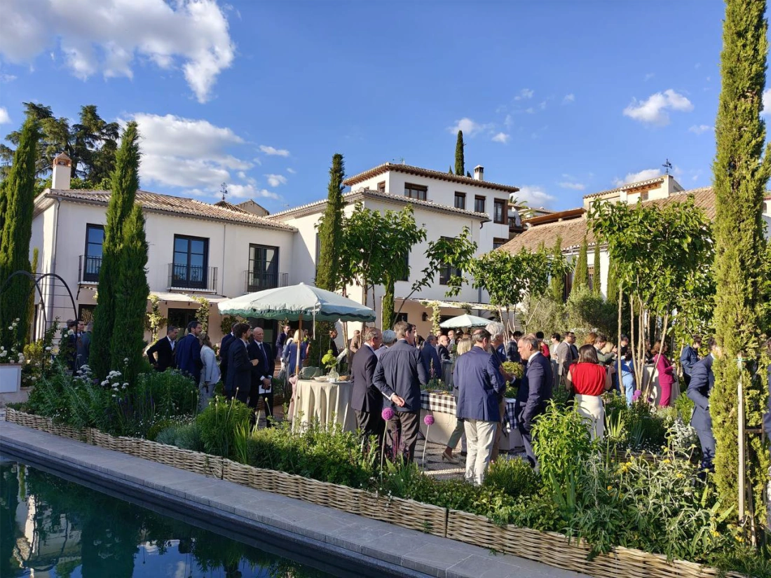 Crestanevada y Fundación Crestanevada se suman al impulso empresarial de Granada con la Alhambra