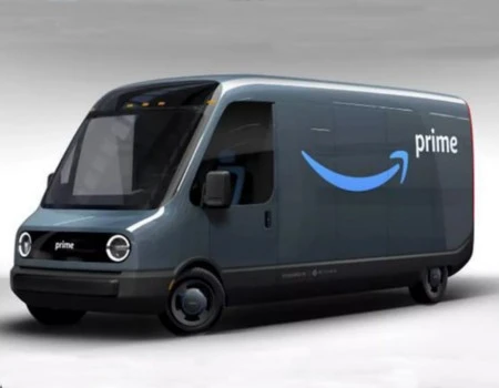 Ford lanzará el primer SUV eléctrico de tecnología Rivian con Lincoln Motor.