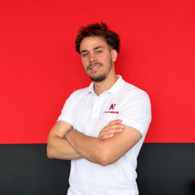 Leonardo Alomá Sobrino: Comercial