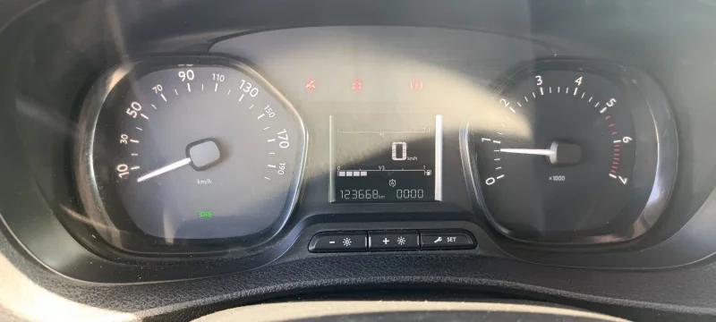 Imagen de Peugeot Expert