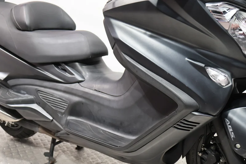 Imagen de Suzuki BURGMAN 650