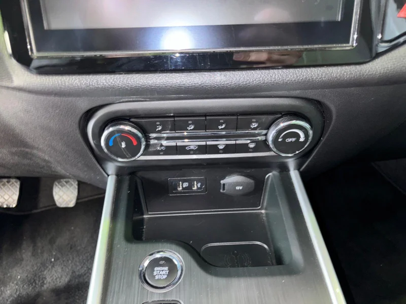 Imagen de dr automobiles DR 4.0