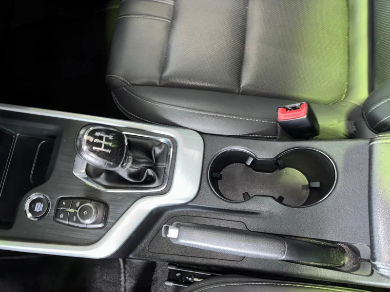 Imagen de dr automobiles DR 4.0