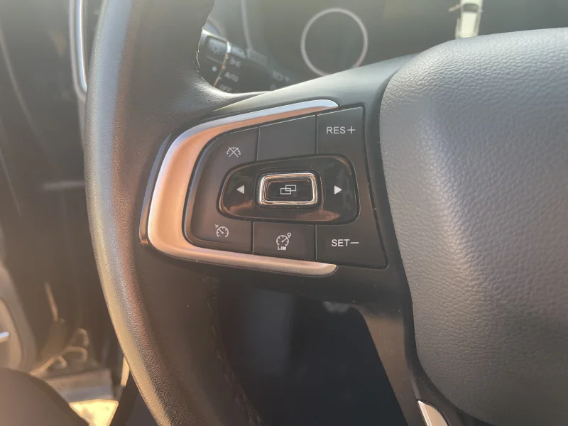 Imagen de dr automobiles DR 4.0