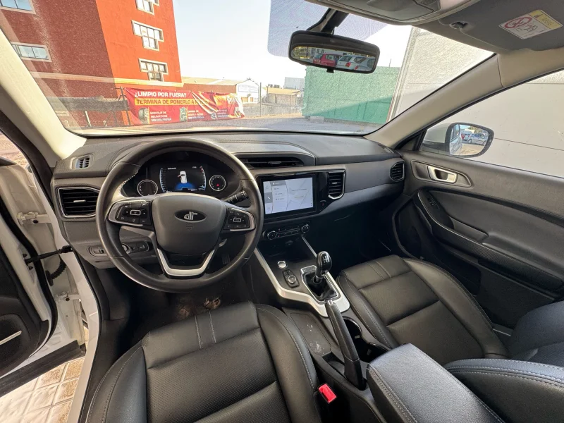 Imagen de dr automobiles DR 4.0