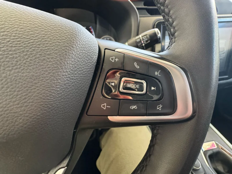 Imagen de dr automobiles DR 4.0