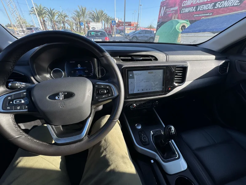 Imagen de dr automobiles DR 4.0