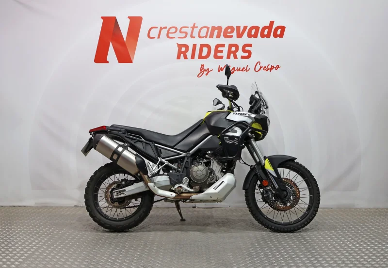 Imagen de Aprilia Tuareg 660