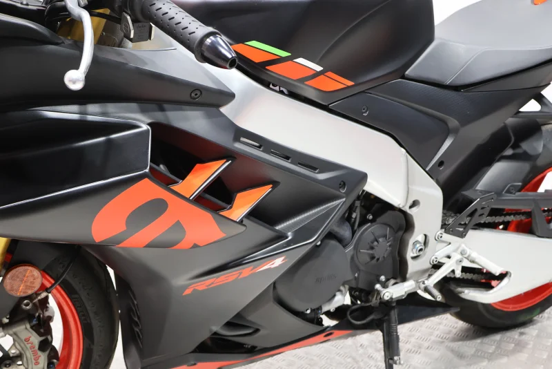 Imagen de Aprilia RSV4 1100