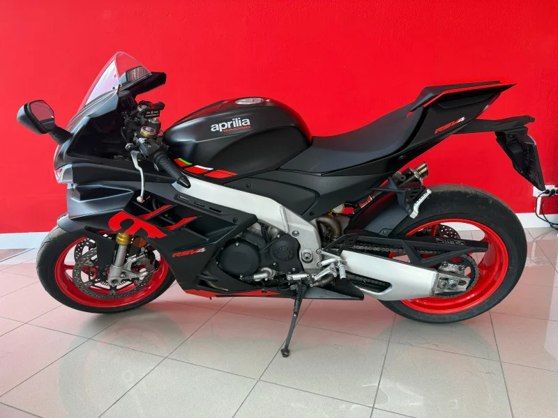 Imagen de Aprilia RSV4 1100