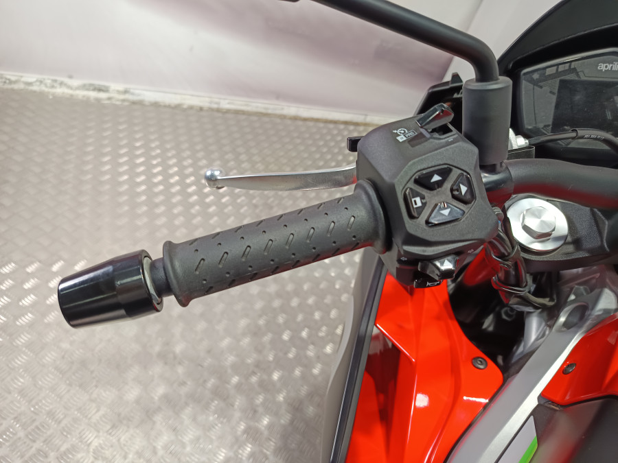 Imagen de Aprilia TUONO 660