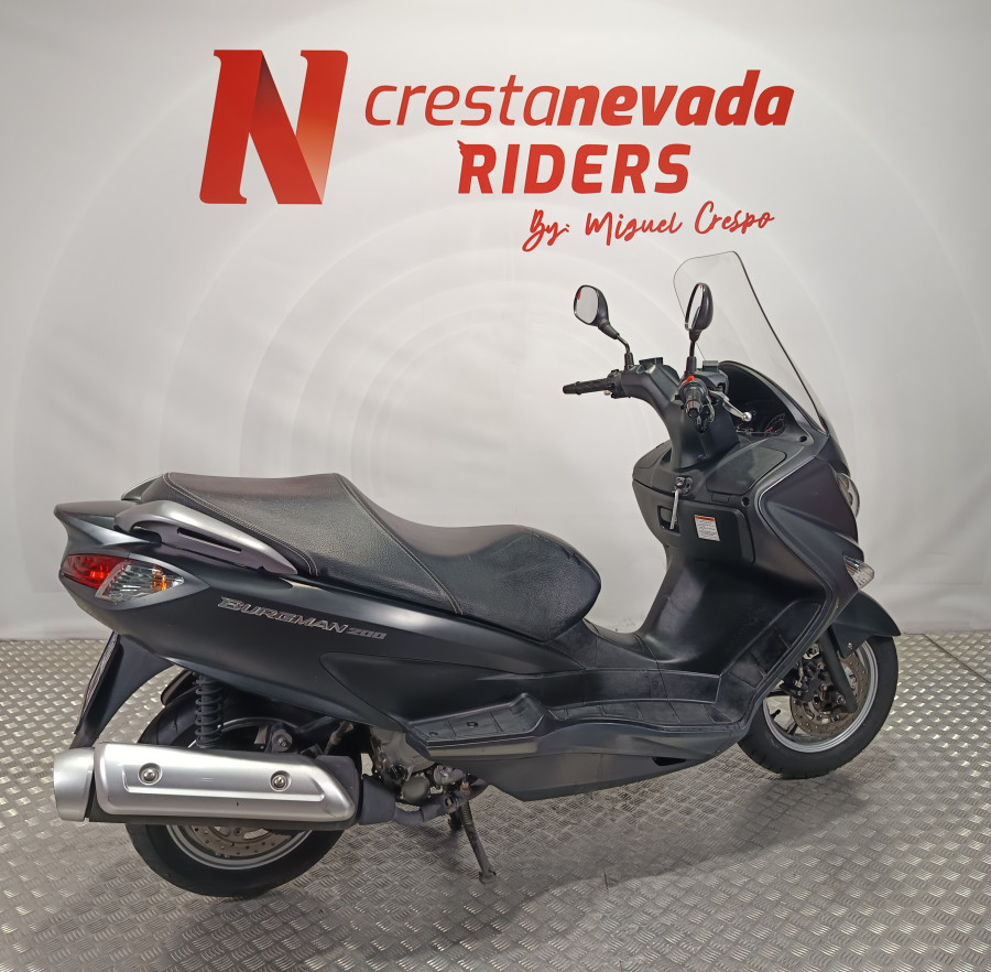 Imagen 8 de Suzuki Burgman 200 Gasolina 19 CV