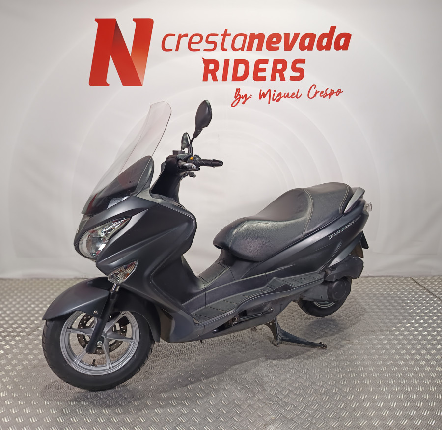Imagen 4 de Suzuki Burgman 200 Gasolina 19 CV