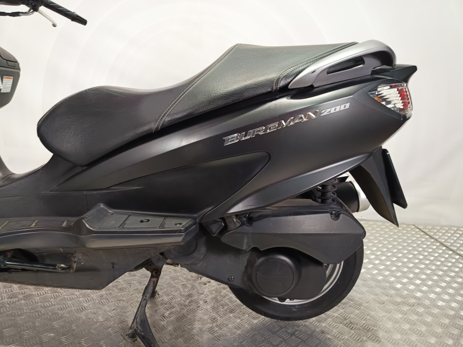 Imagen 14 de Suzuki Burgman 200 Gasolina 19 CV