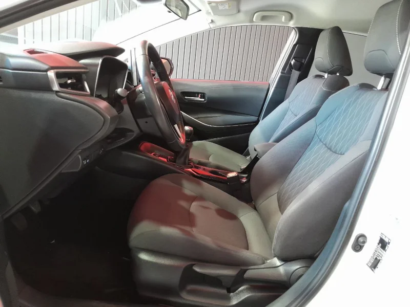 Imagen de TOYOTA Corolla Sedán