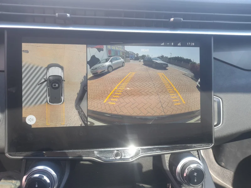 Imagen de lynk & co 01