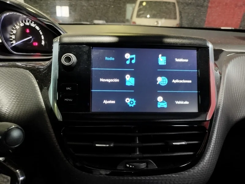 Imagen de Peugeot 2008