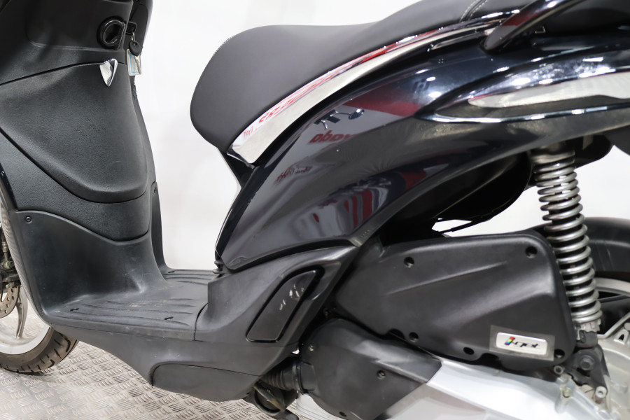 Imagen 14 de Piaggio LIBERTY 125 Gasolina 11 CV