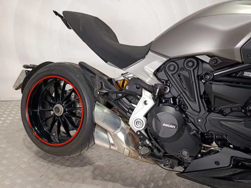 Imagen de Ducati Diavel 1260
