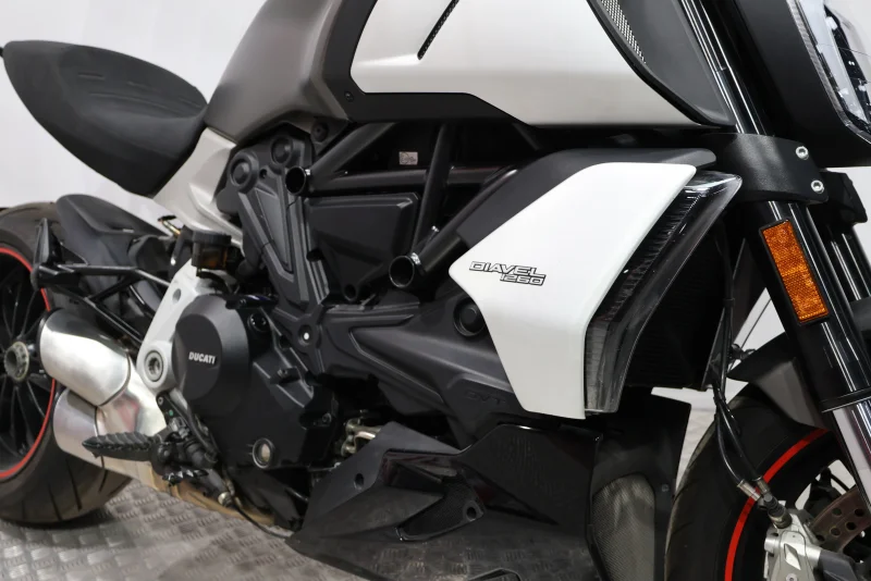 Imagen de Ducati Diavel 1260