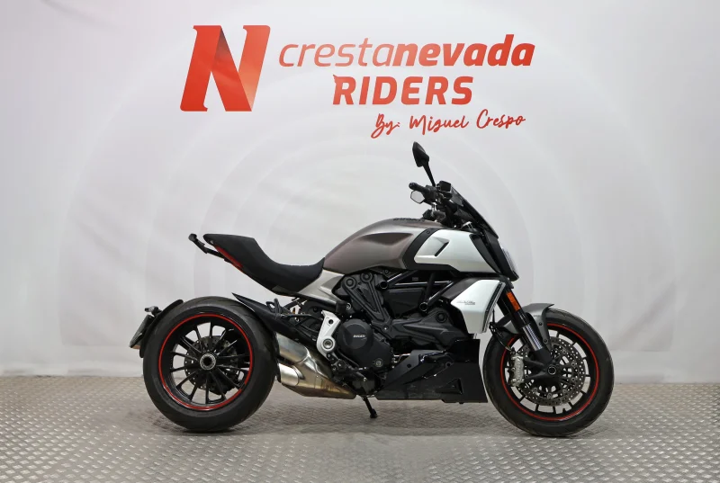 Imagen de Ducati Diavel 1260