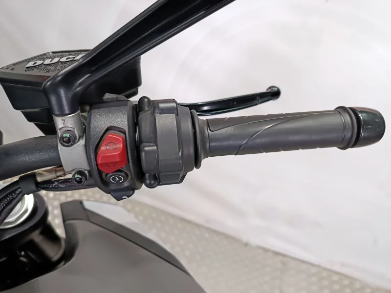 Imagen de Ducati Diavel 1260