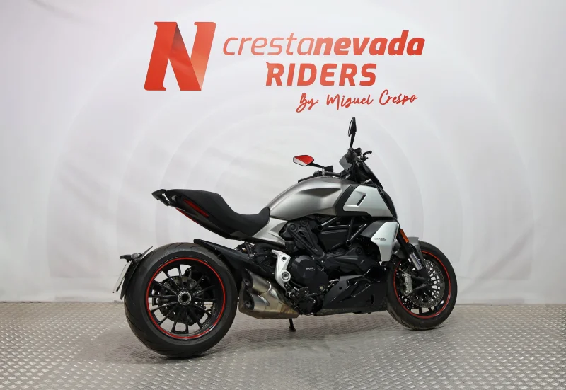 Imagen de Ducati Diavel 1260