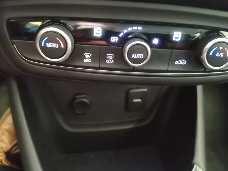 Imagen de Opel Crossland X