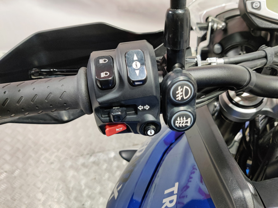 Imagen 8 de Triumph TIGER 800 XRX LOW Gasolina 95 CV