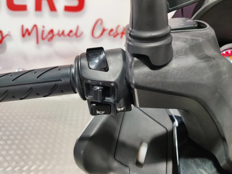 Imagen de Kymco XCITING 400