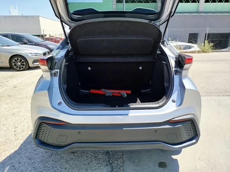 Imagen de TOYOTA C-HR