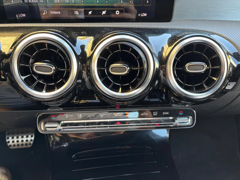 Imagen de mercedes-benz CLA