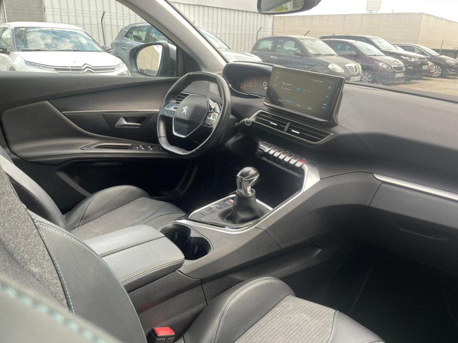 Imagen de Peugeot 3008