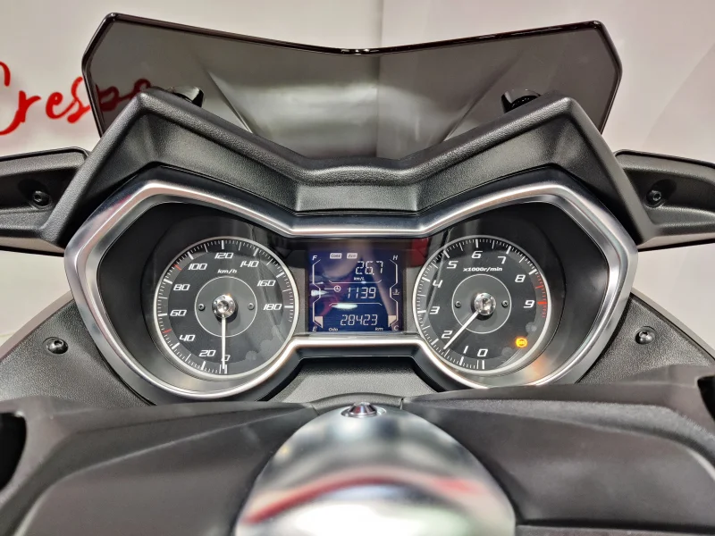 Imagen de Yamaha XMAX 400 TECH MAX