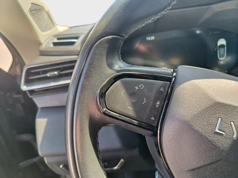 Imagen de lynk & co 01