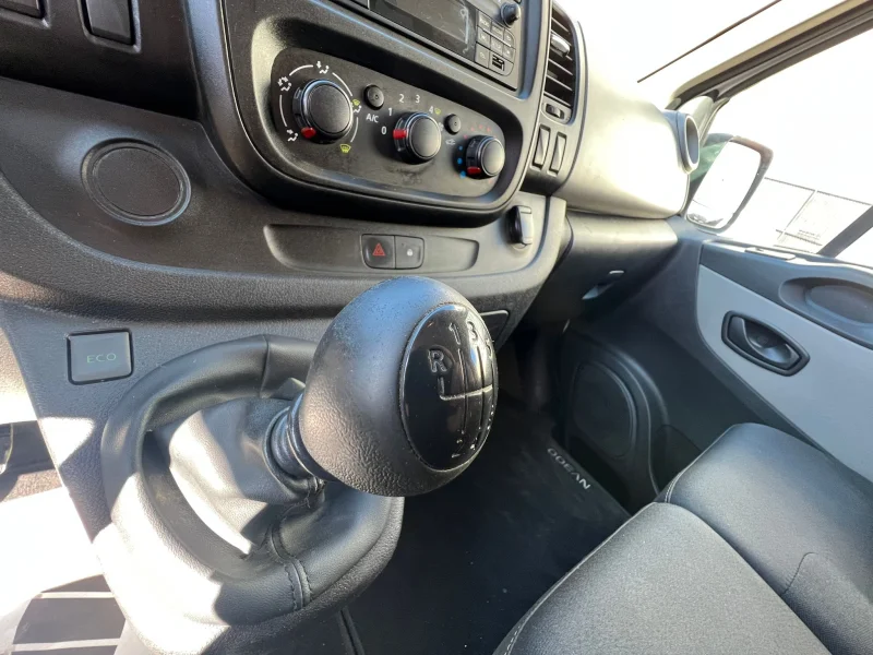 Imagen de NISSAN NV300