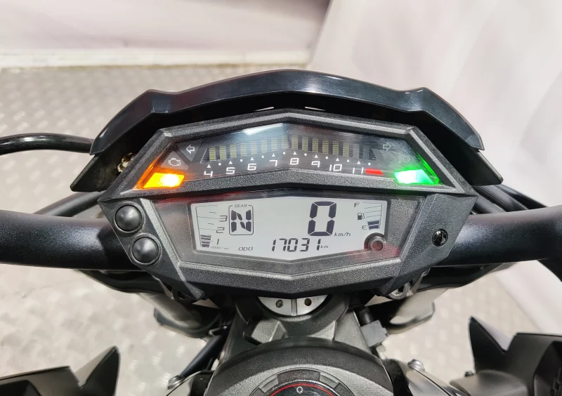 Imagen de KAWASAKI Z 1000