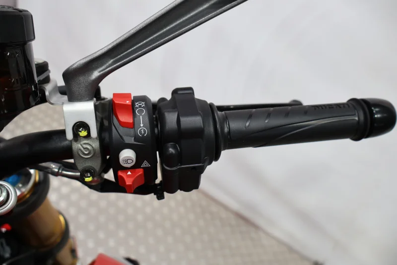 Imagen de Ducati MONSTER SP