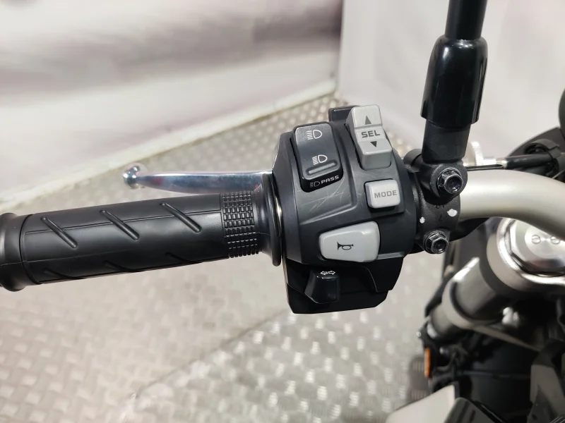 Imagen de Honda CB 1000 R