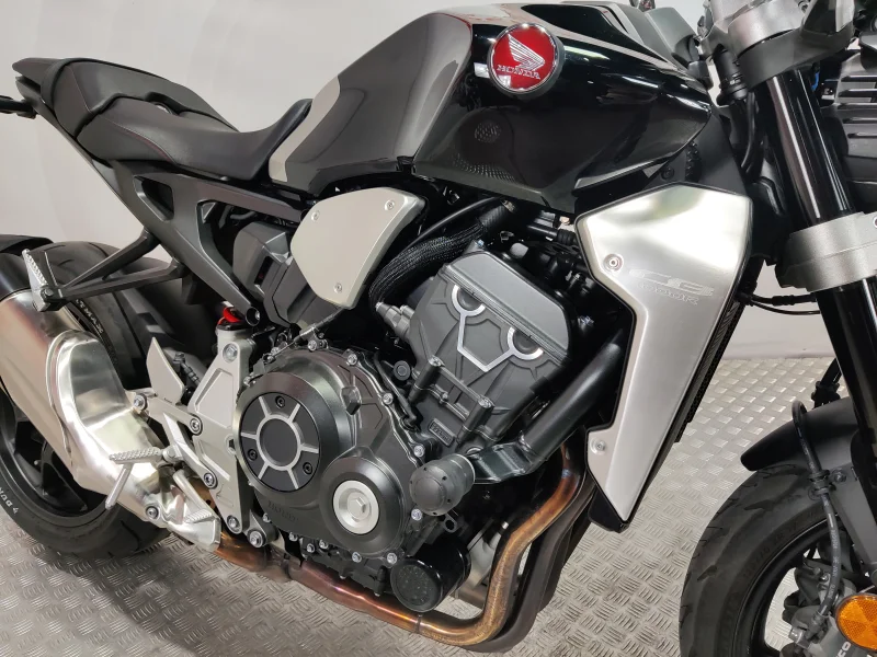 Imagen de Honda CB 1000 R