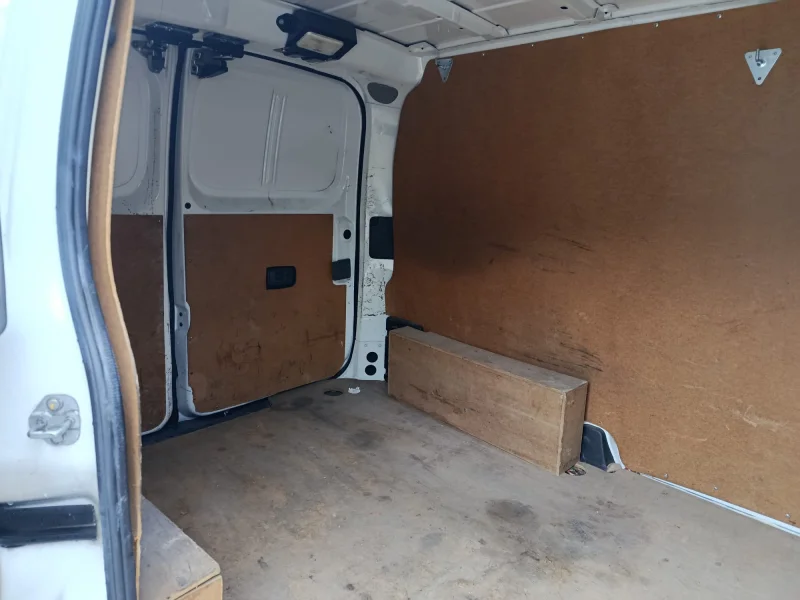 Imagen de NISSAN NV200