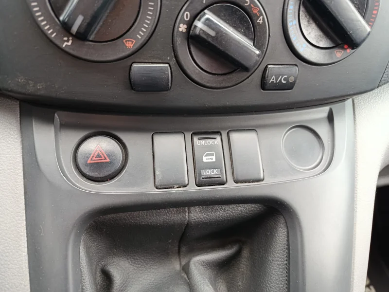 Imagen de NISSAN NV200