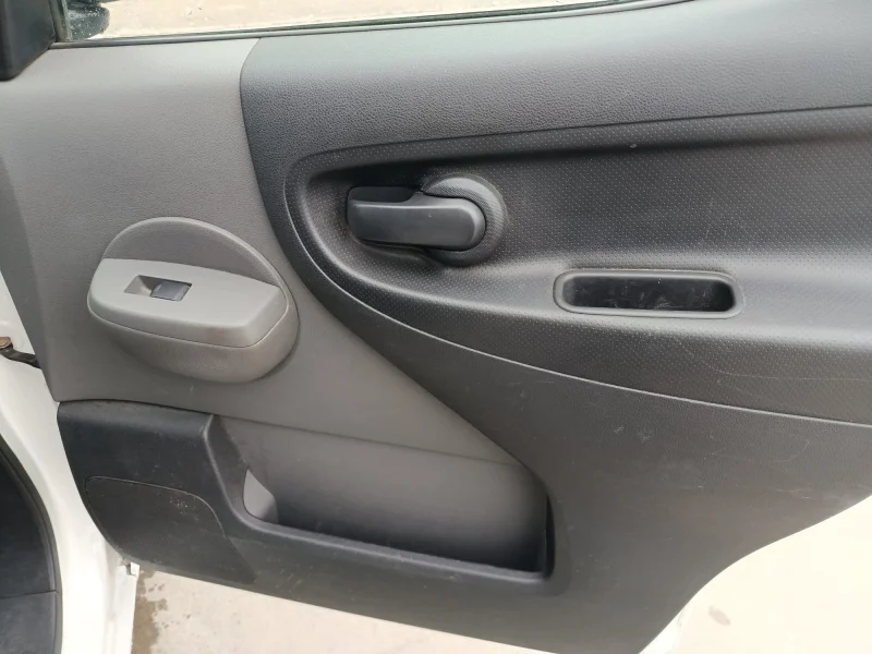 Imagen de NISSAN NV200