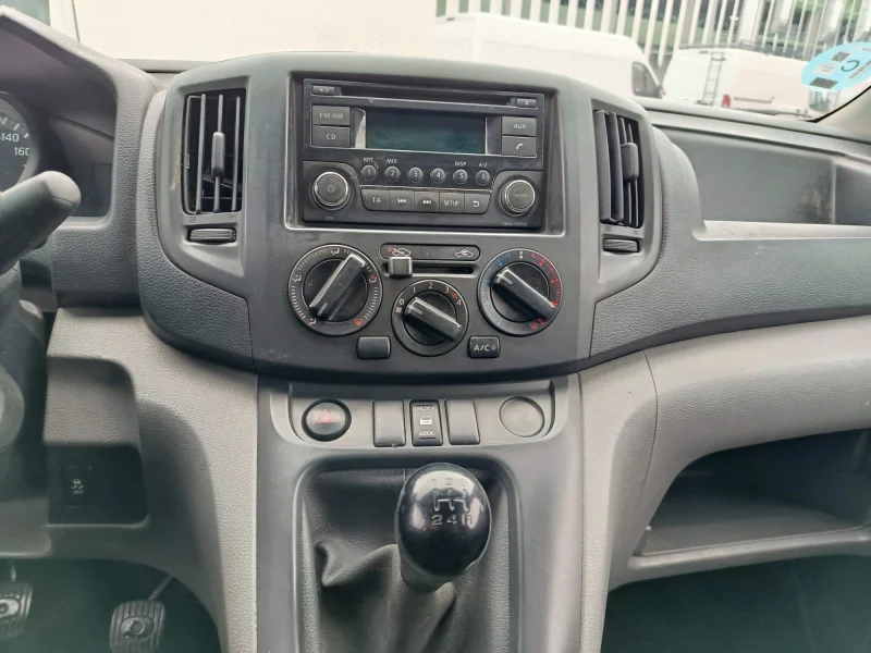 Imagen de NISSAN NV200