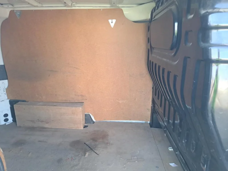 Imagen de NISSAN NV200