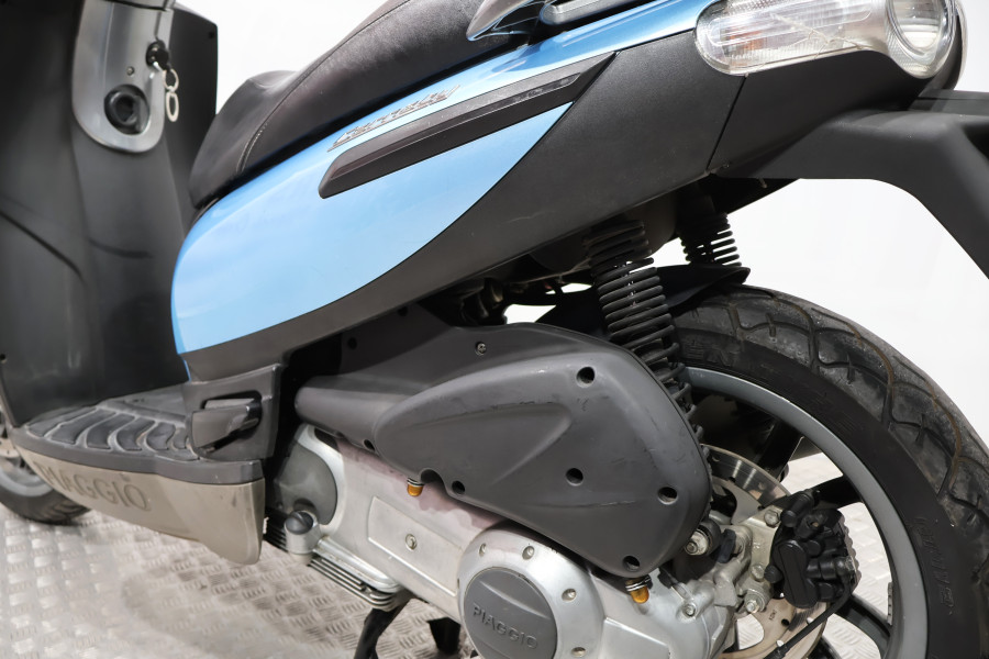 Imagen 14 de Piaggio CARNABY 125 Gasolina 15 CV
