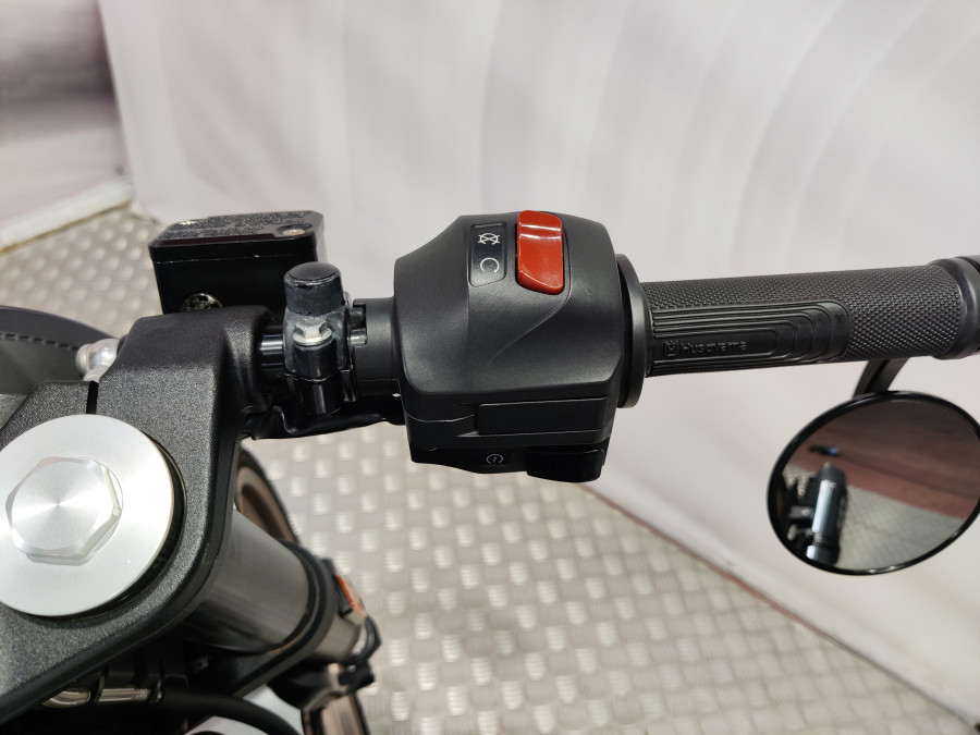 Imagen 9 de Husqvarna VITPILEN 401 Gasolina 42 CV