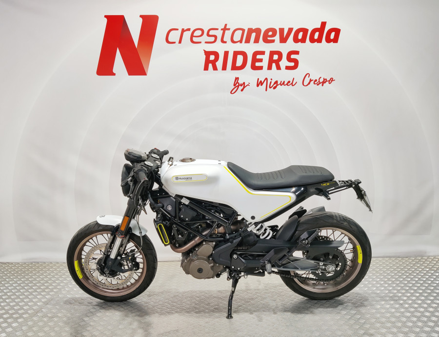 Imagen 3 de Husqvarna VITPILEN 401 Gasolina 42 CV